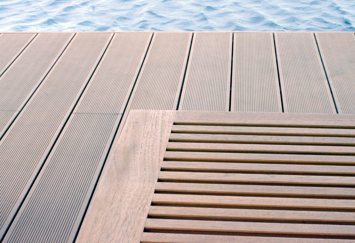 Pavimento in WPC per esterni a Verona 